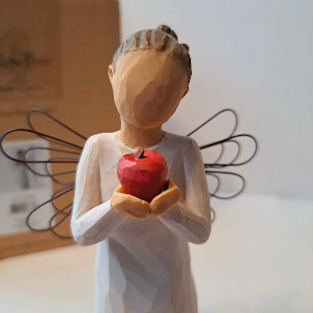Willow Tree You're the Best Angel Figurine with Apple Box included Teacher Gift - Picture 12 of 13